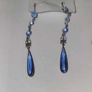 Stunning Vintage Blue Crystal Drop Earrings